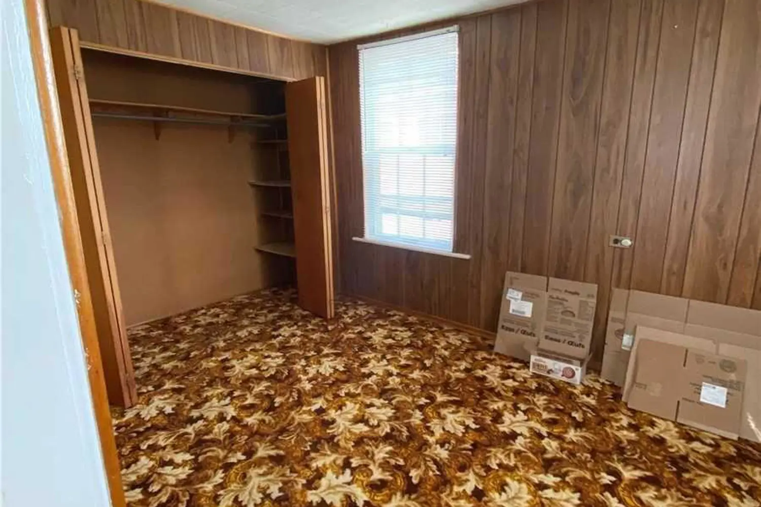 Additional image 4 of 7870 Yonge Street