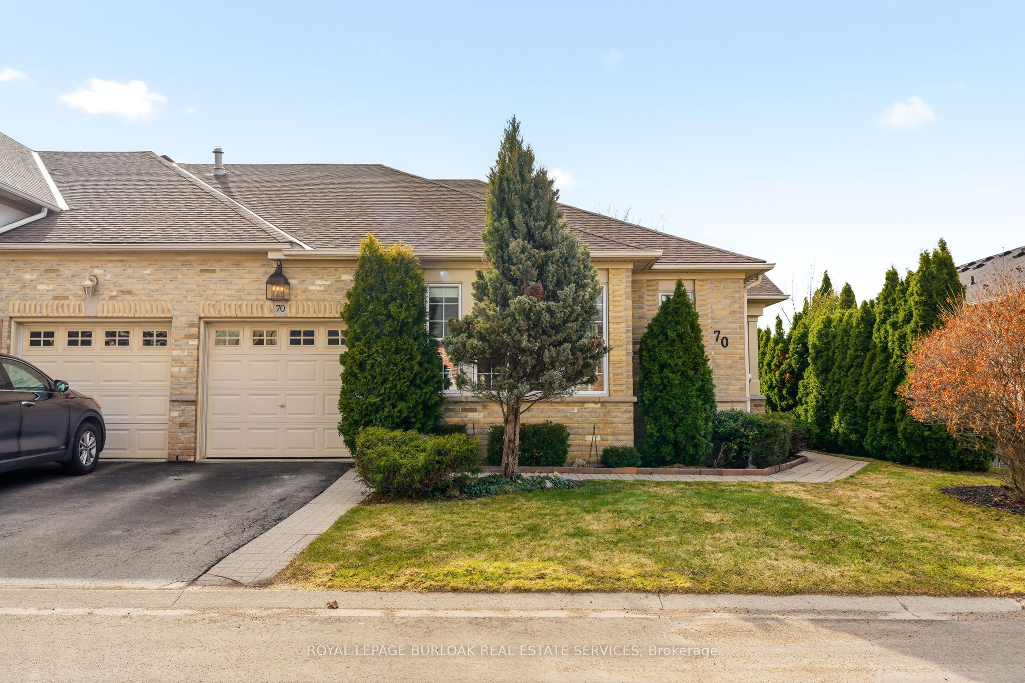 2243 Turnberry Road, Burlington, ON, L7M 4Y4
