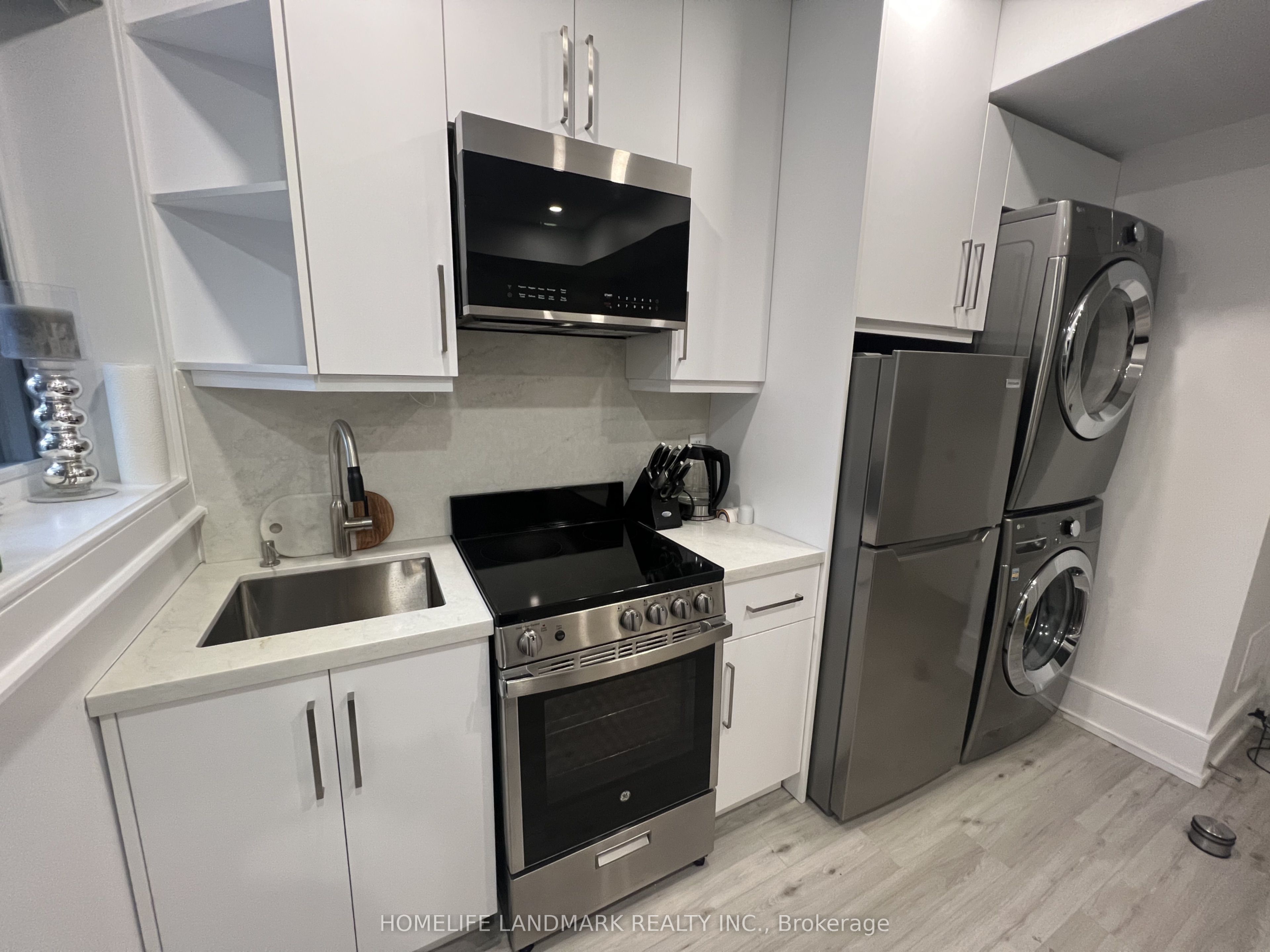 Additional image 4 of Lower-17 Hocken Avenue, Toronto, ON, M6G 2K1