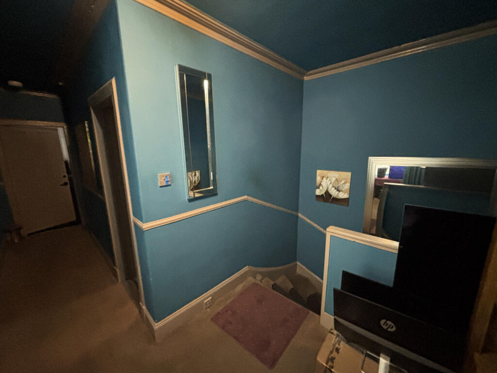 Additional image 6 of 5 The Square