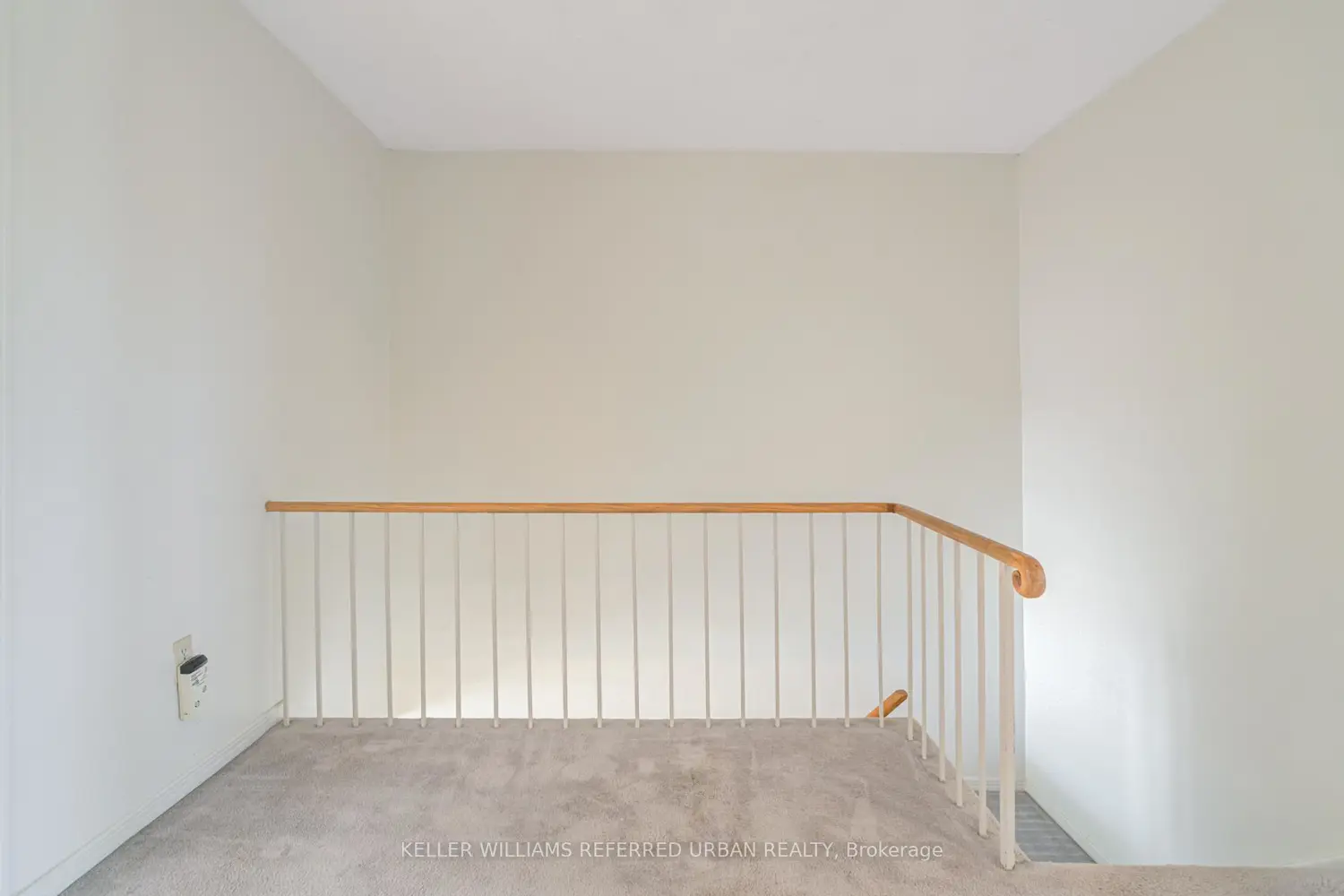 Additional image 8 of 653 Village Parkway 18