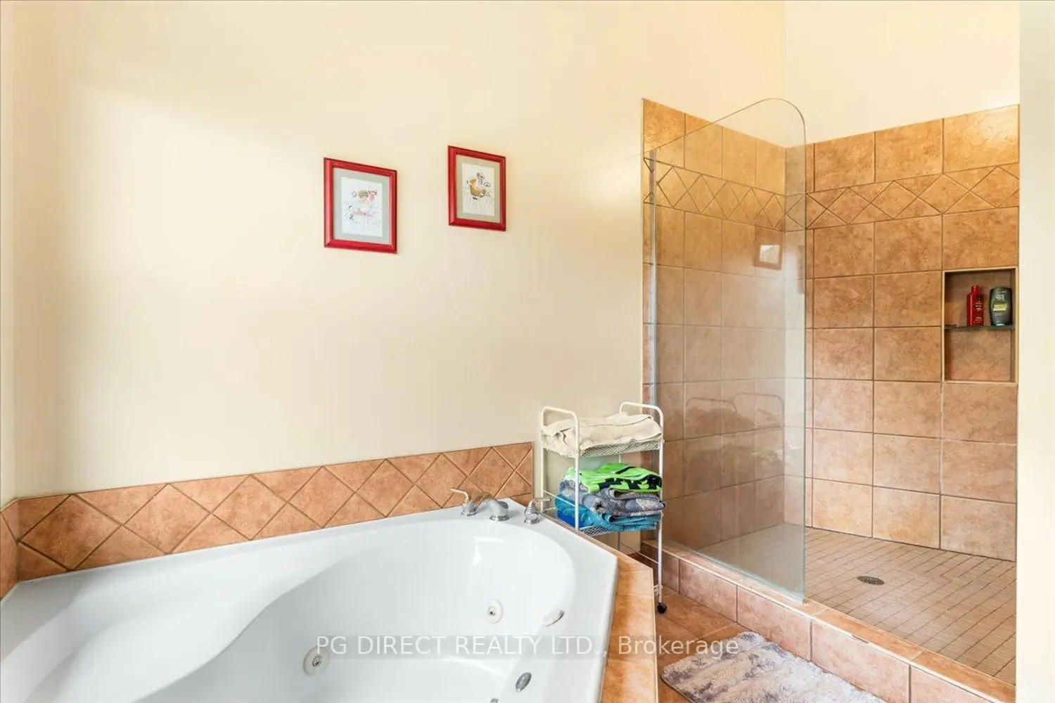 Additional image 14 of 10 Fraserglen Court