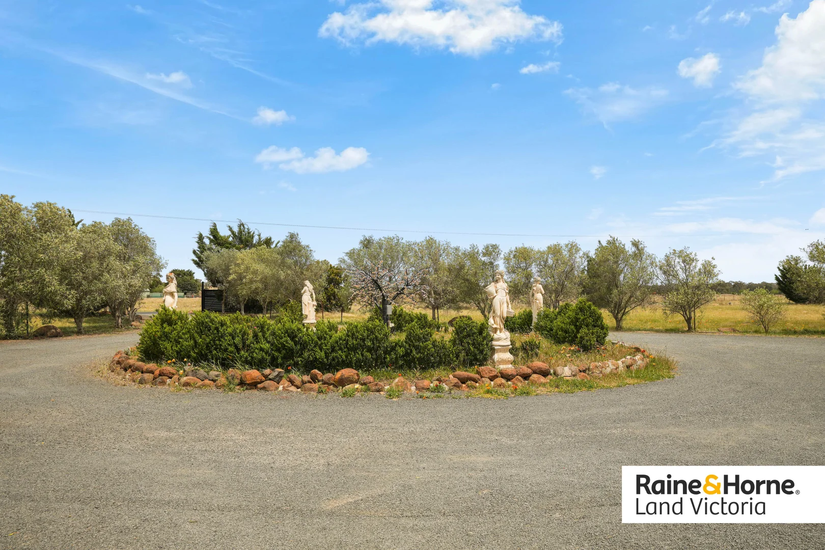 Additional image 23 of 95-97 Strathtulloh Circuit, Strathtulloh VIC 3338