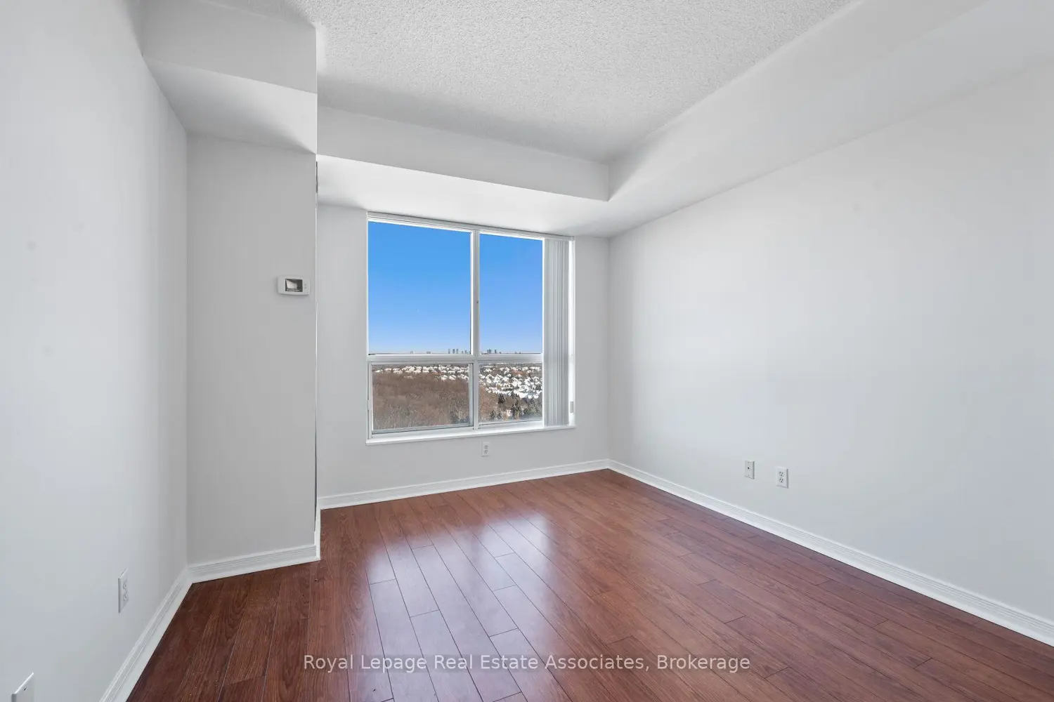 Additional image 8 of 2545 Erin Centre Boulevard 1713