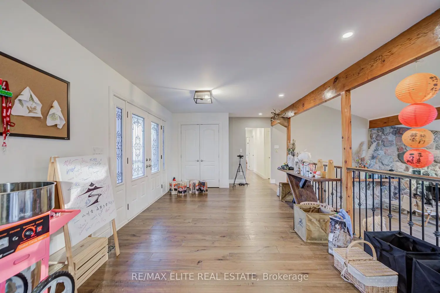 Additional image 18 of 4909 Holborn Road