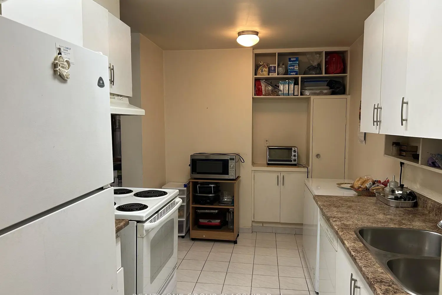 Additional image 5 of 61 Richview Road 1401
