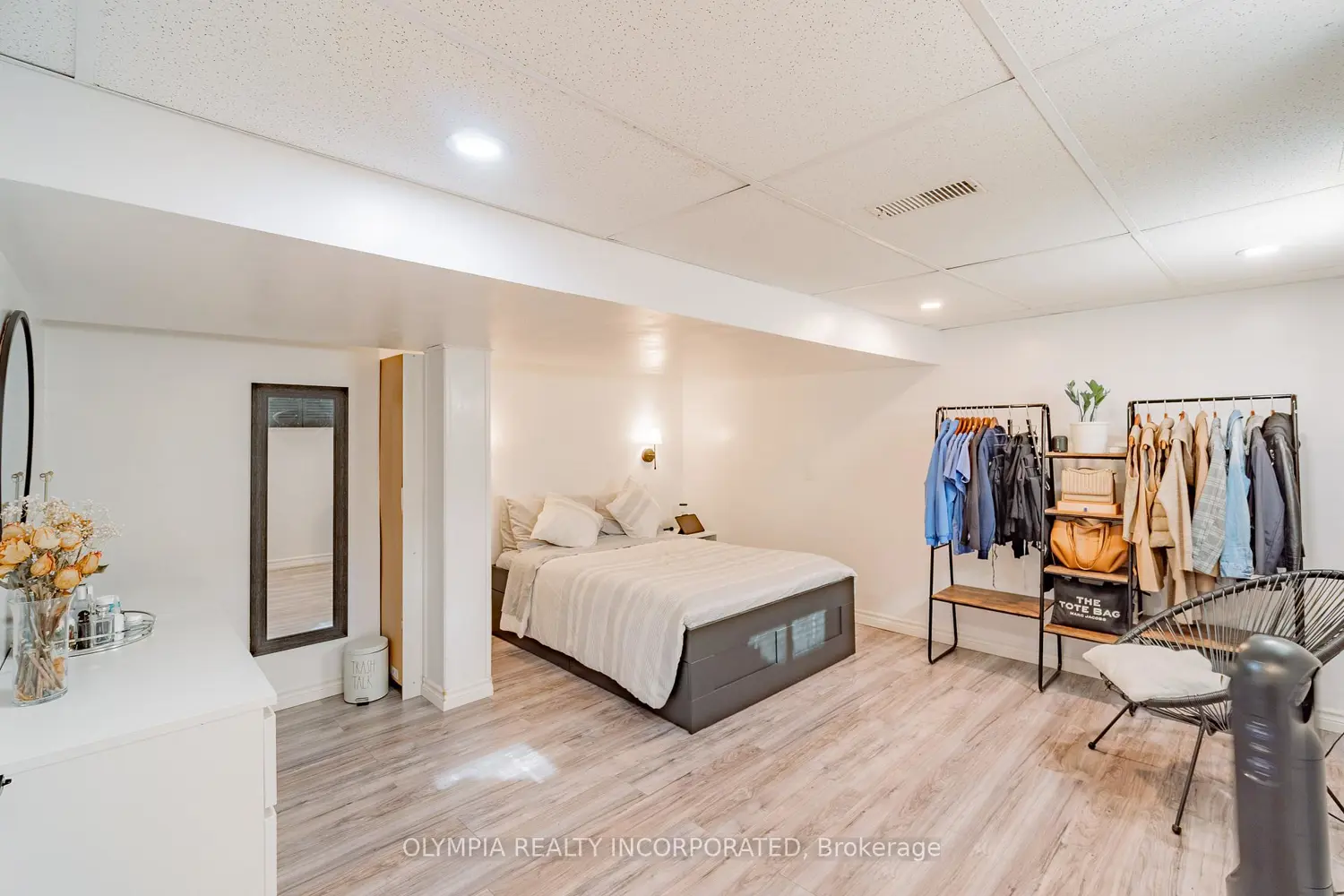 Additional image 11 of 6129 Keith Street