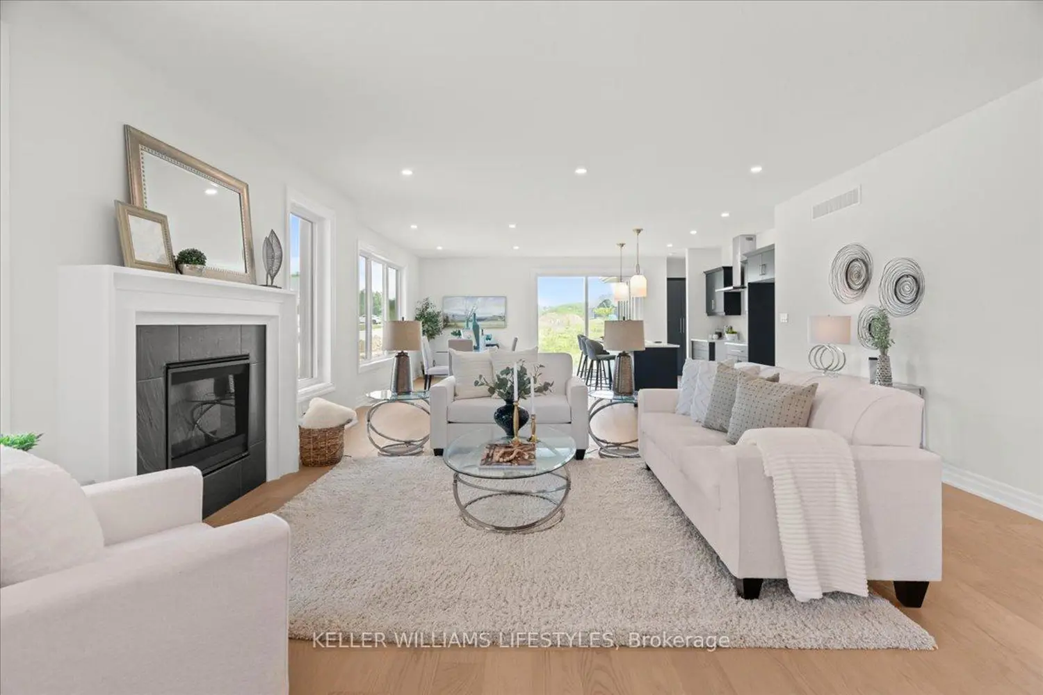 Additional image 2 of 39 East Glen Drive