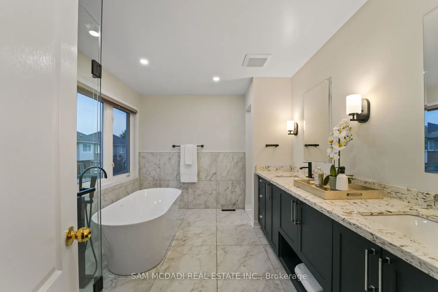 Additional image 15 of 3619 Waterfall Crescent