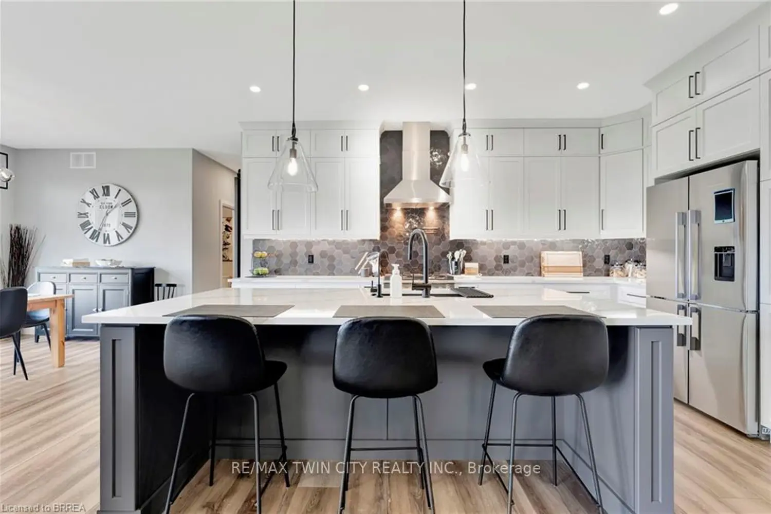 Additional image 2 of 14 Hudson Drive