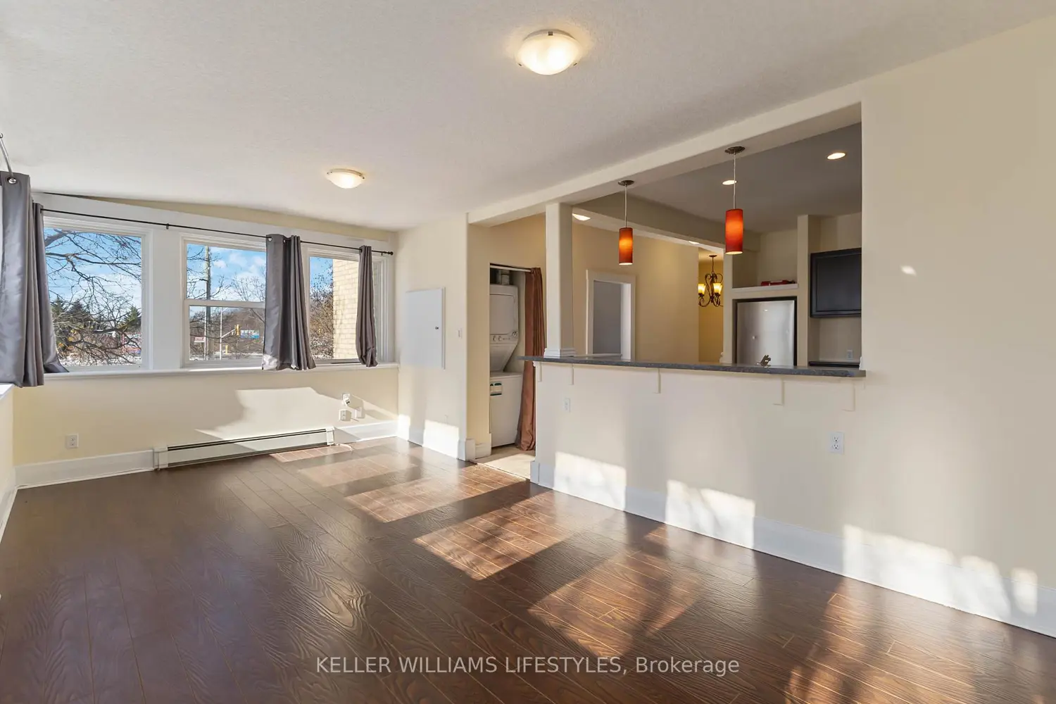 79 Beaconsfield Avenue photo 2