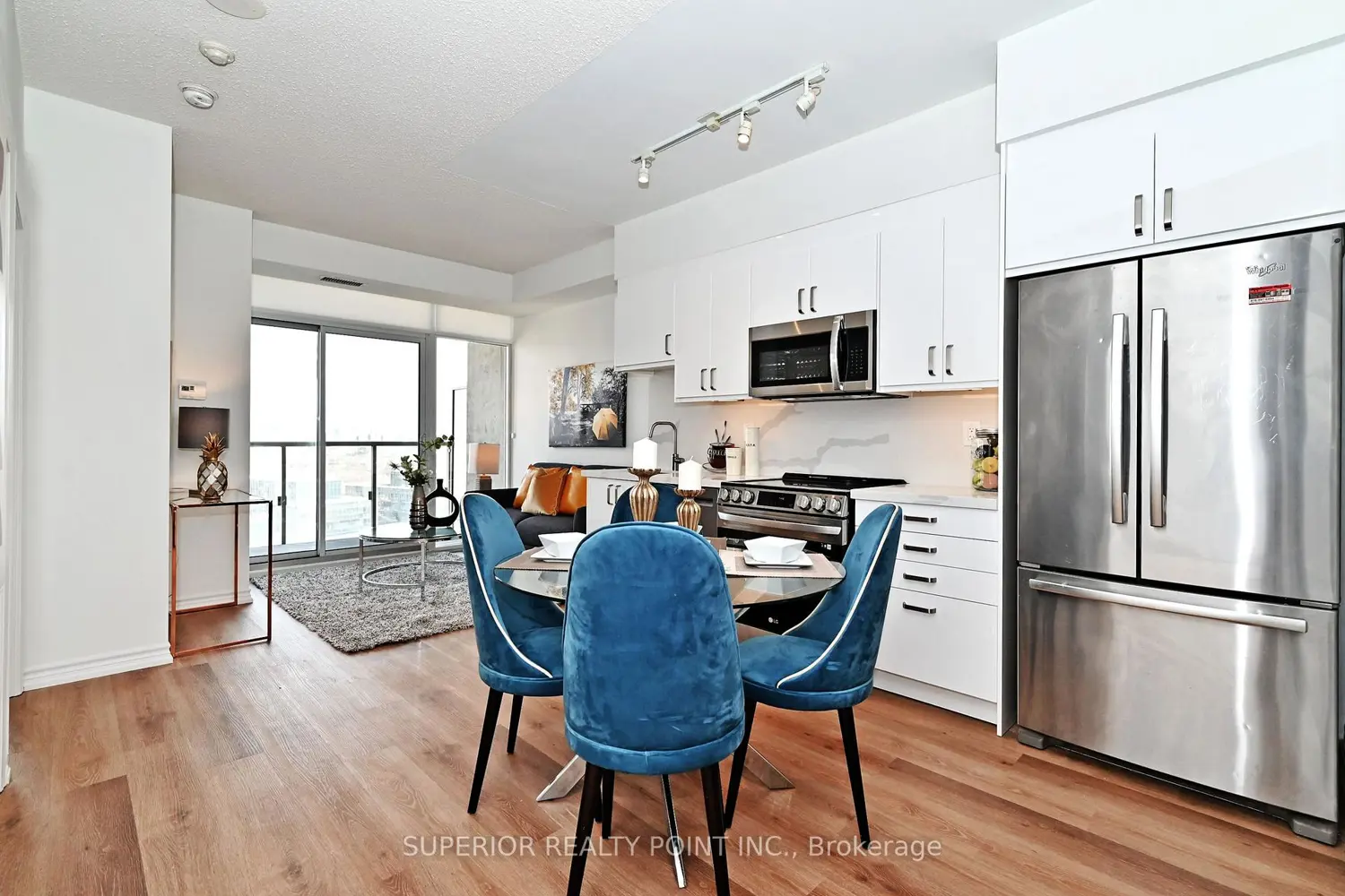 125 Western Battery Road 2316