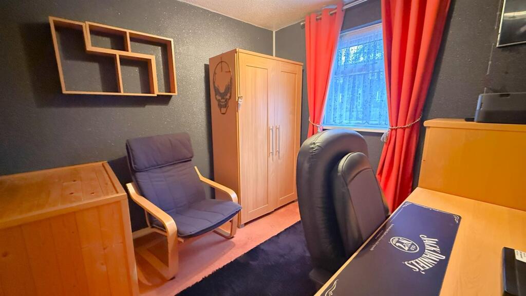 Additional image 7 of Low Thatch, Birmingham