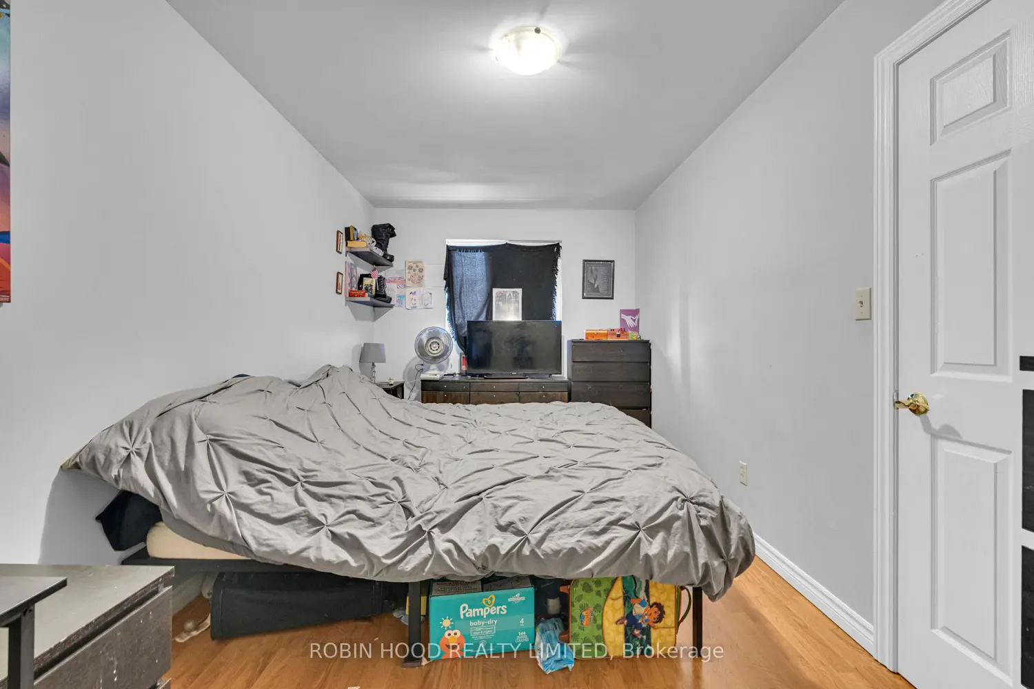 Additional image 4 of 406 Glengarry Avenue