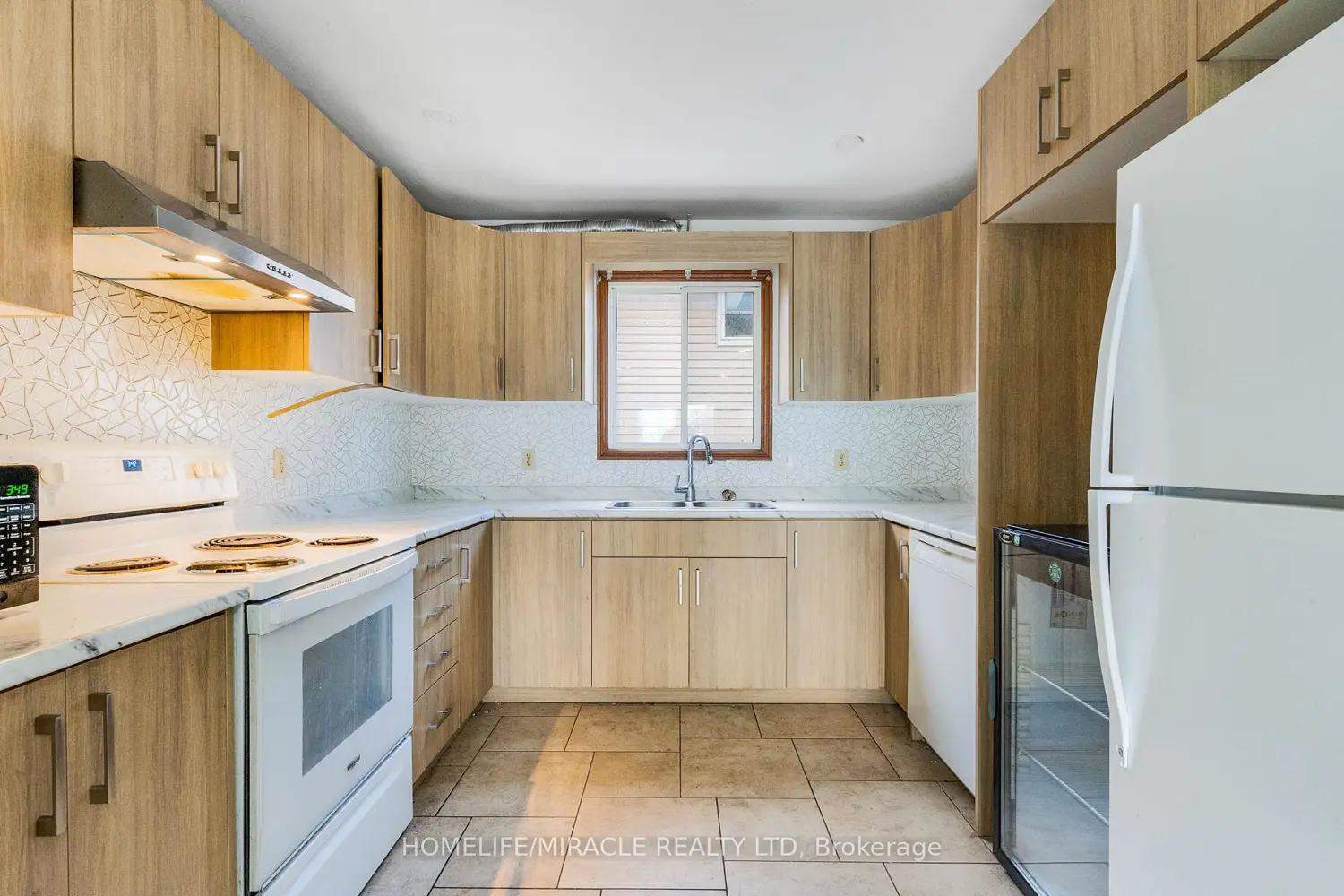 Additional image 7 of 4 Eastwood Drive