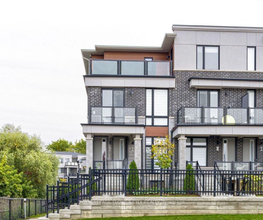 Additional image 2 of 52-70 Knotsberry Circle, Brampton, ON, L7A 0S2