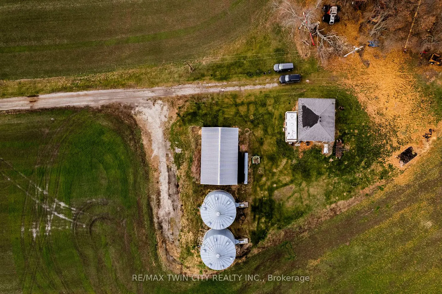 Additional image 19 of 905 Lakeshore Road