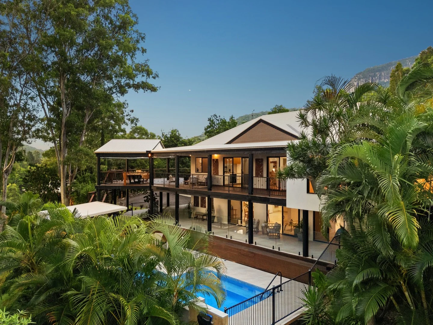 19 Hillsview Place, Maroochy River QLD 4561
