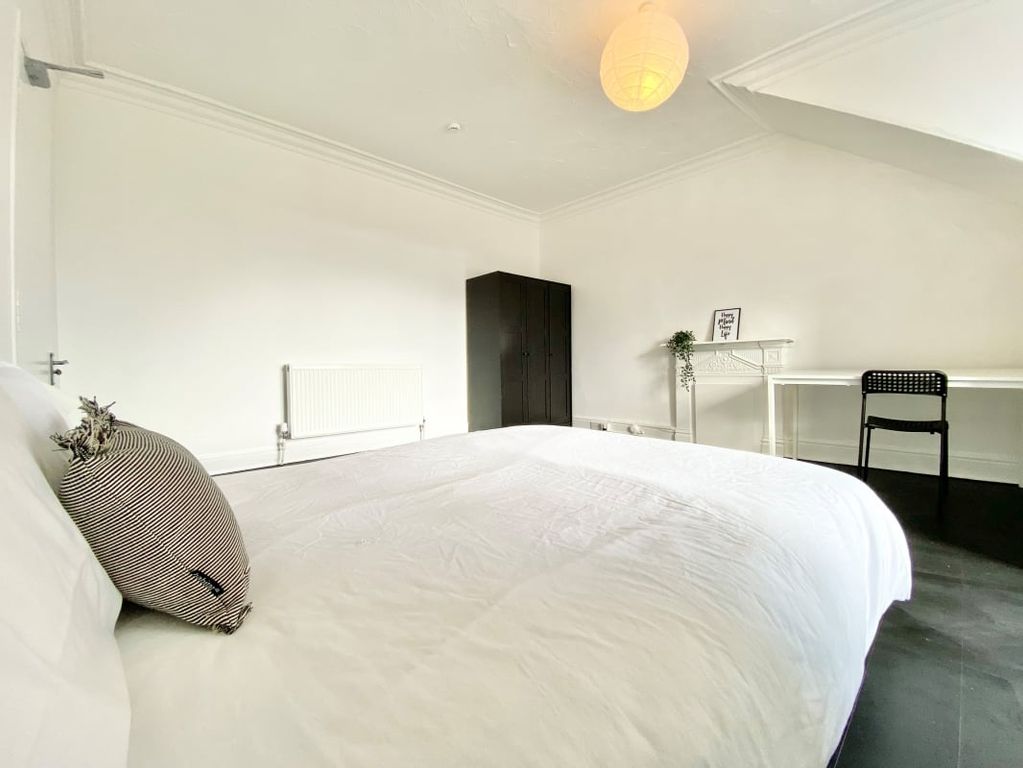 Additional image 5 of 7 bed flat to rentRuthven Street, Glasgow G12
