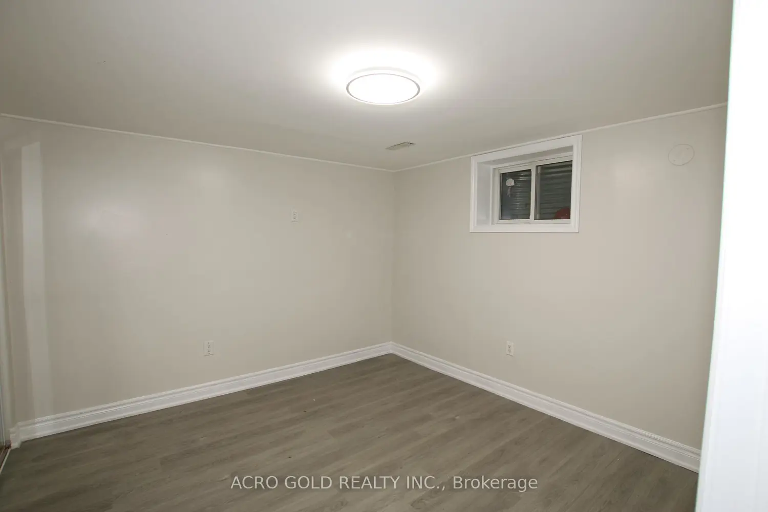 Additional image 16 of 96 Archdekin Drive