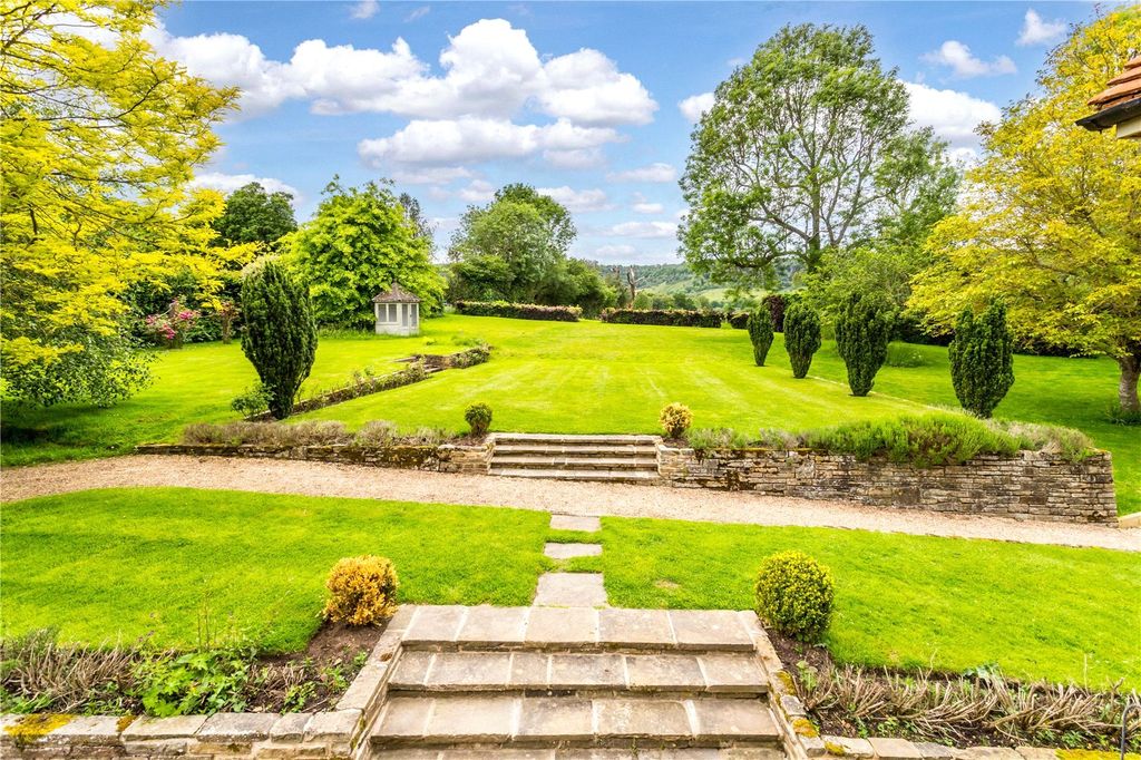 Additional image 16 of 6 bed detached house to rentBalchins Lane, Westcott, Dorking, Surrey RH4