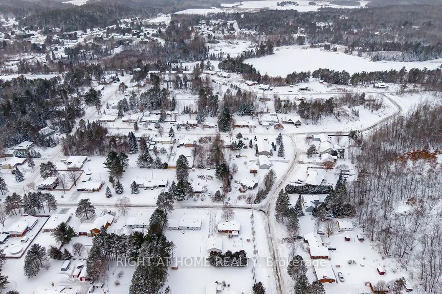 Additional image 8 of 28 Jackpine Street