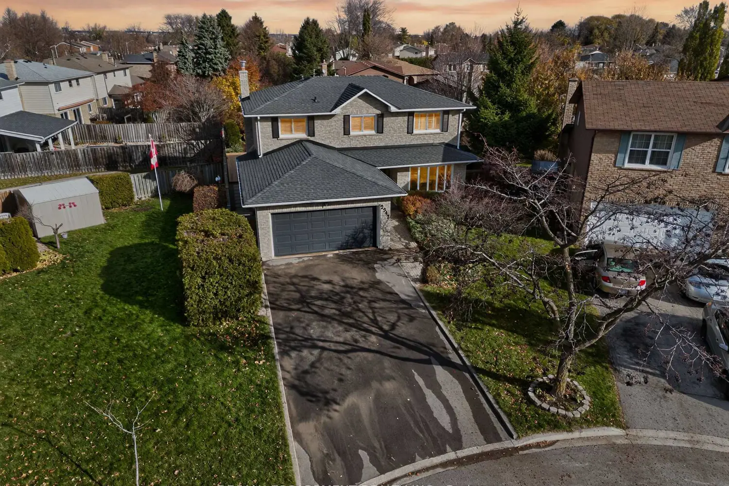 2347 Tweedsmuir Court