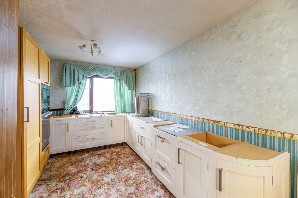 Additional image 6 of Farnborough Road, Birmingham, B35