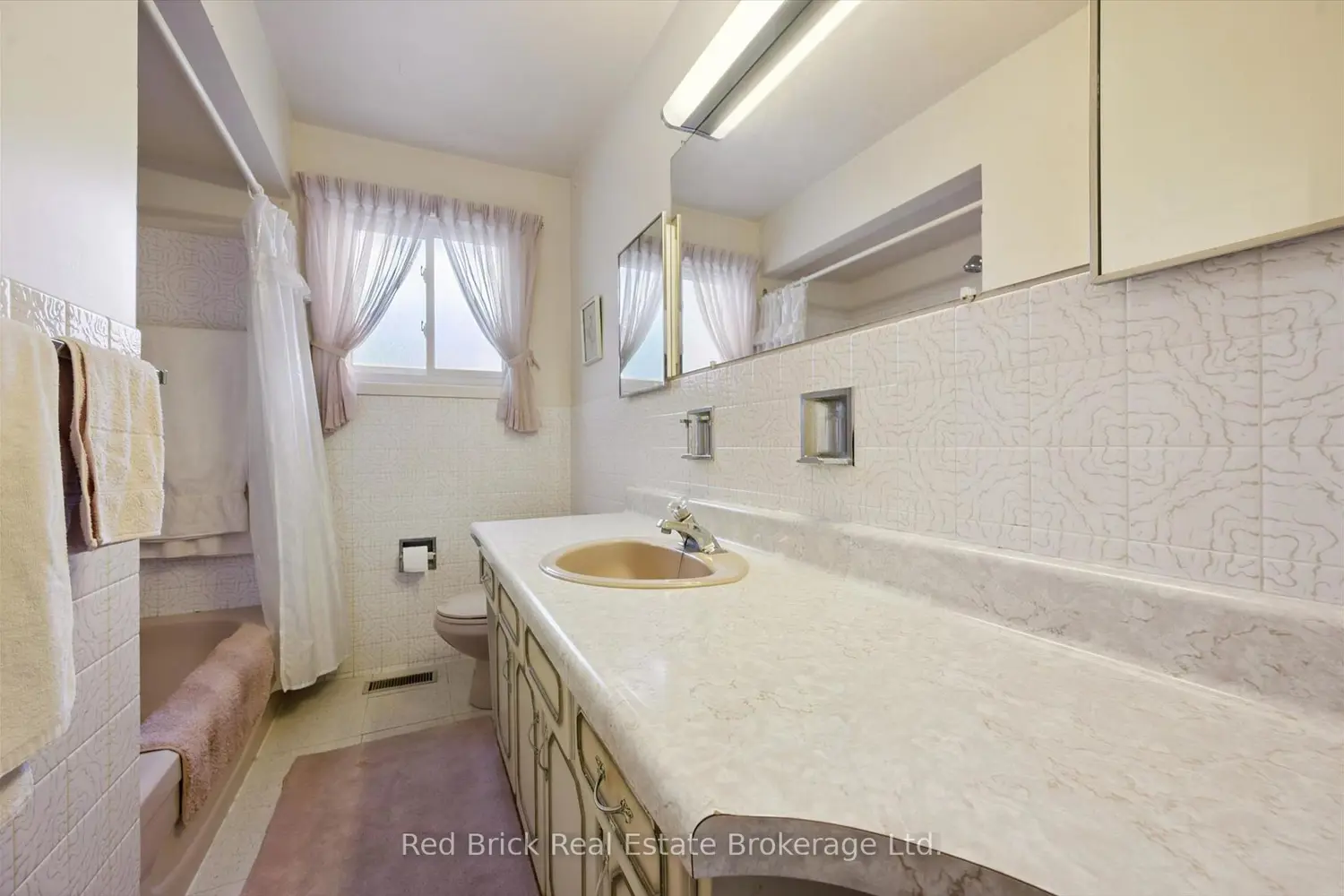 Additional image 13 of 32 Algoma Drive