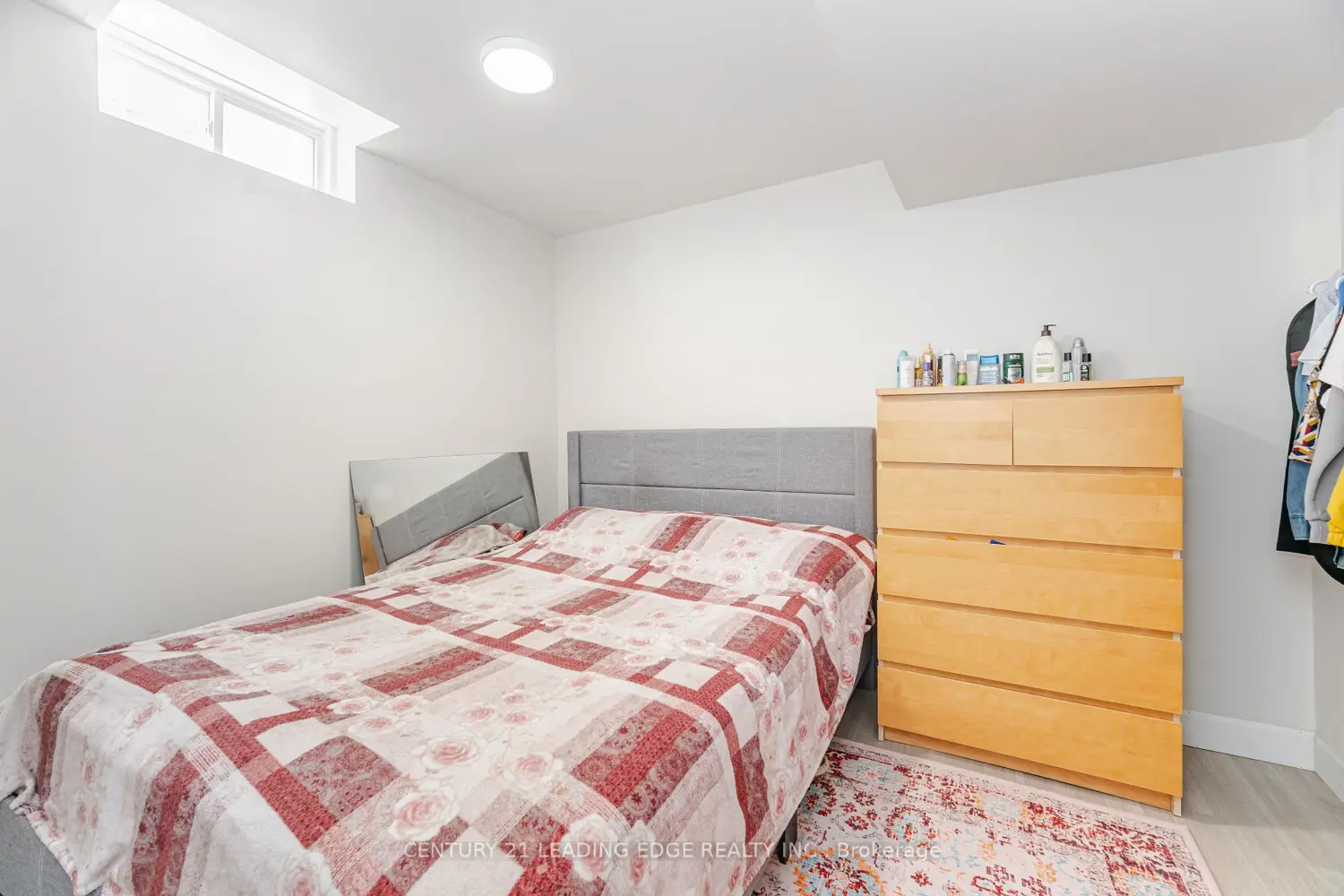 Additional image 19 of 344 Marble Place