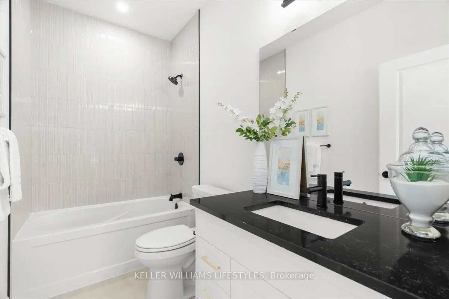 Additional image 13 of 39 East Glen Drive