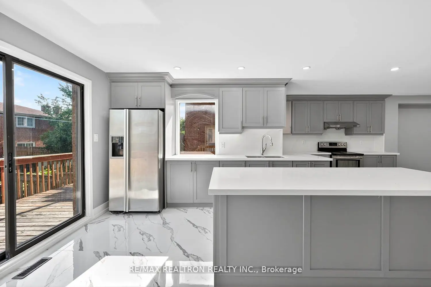 Additional image 7 of 17 Lenthall Avenue