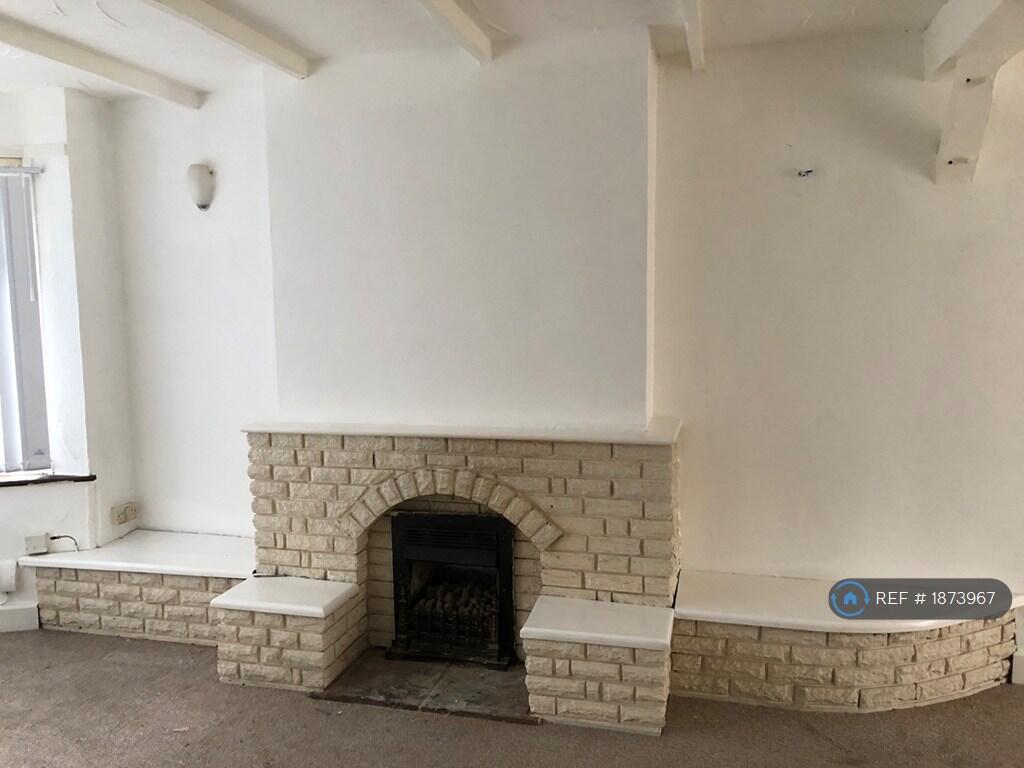 Kingstanding Road, Birmingham, B44 photo 3