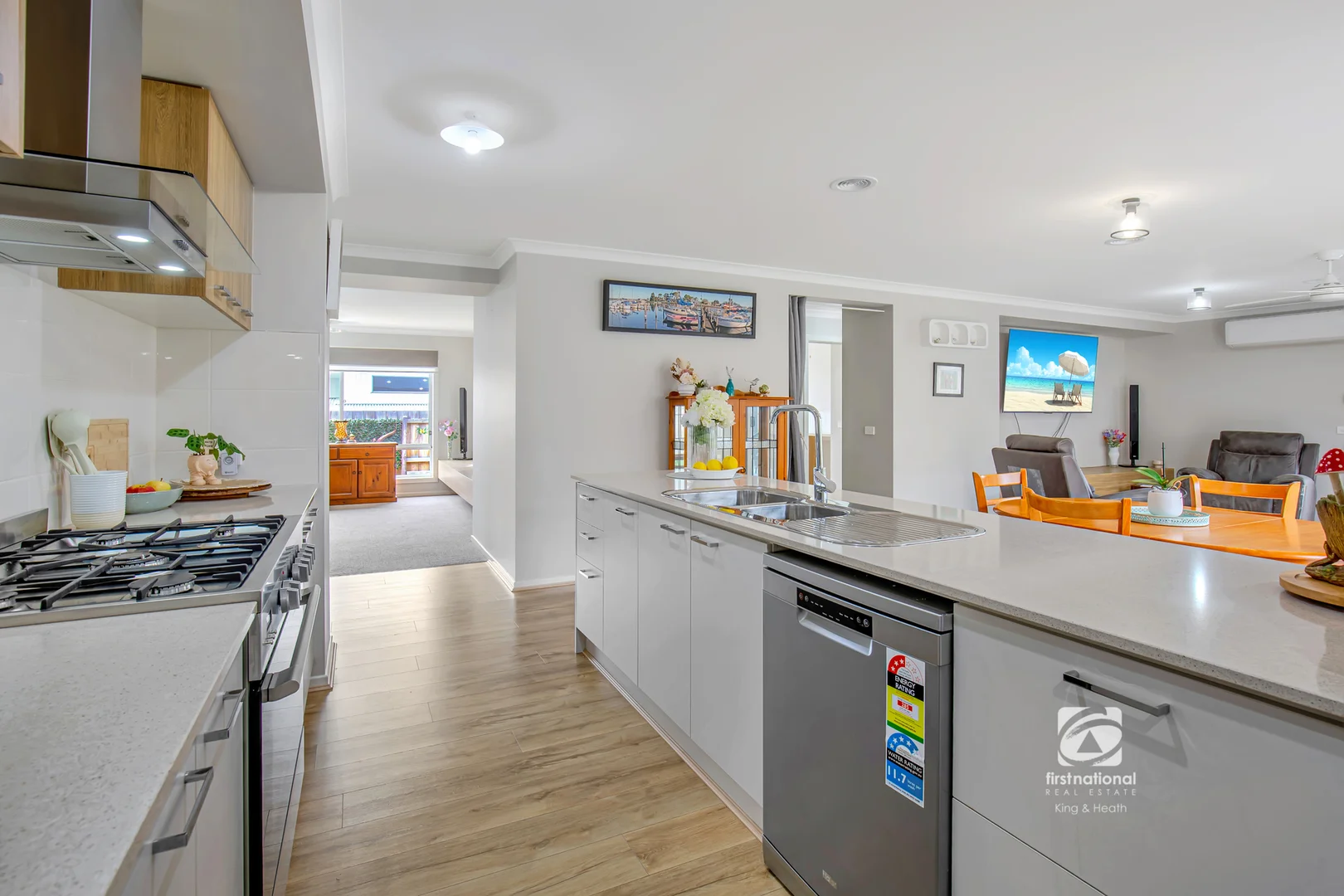 Additional image 5 of 44 Houghton Crescent, Eagle Point VIC 3878