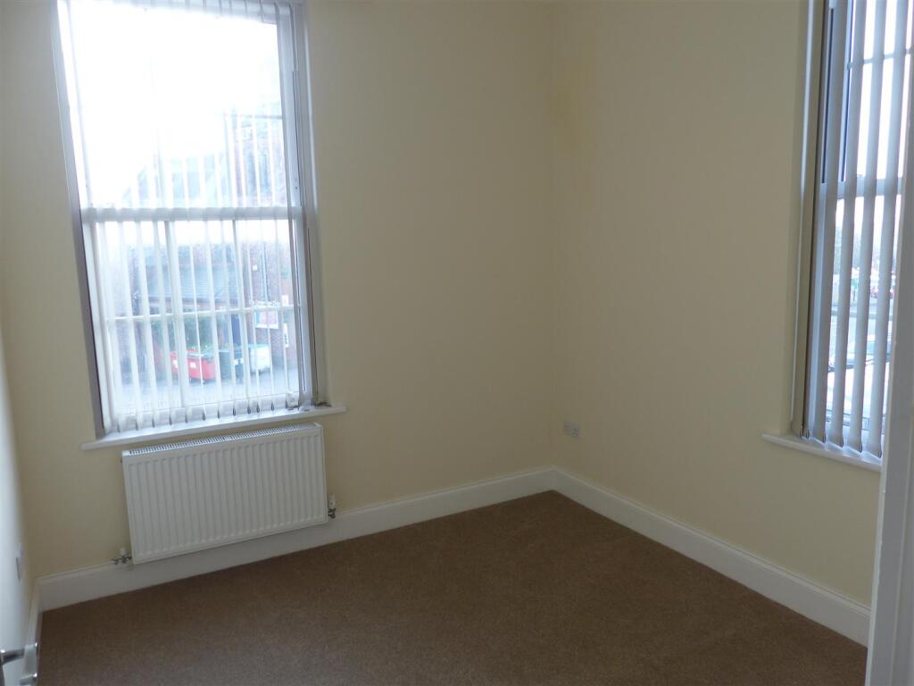 Additional image 4 of Flat 1, 1-3 Pershore Road South