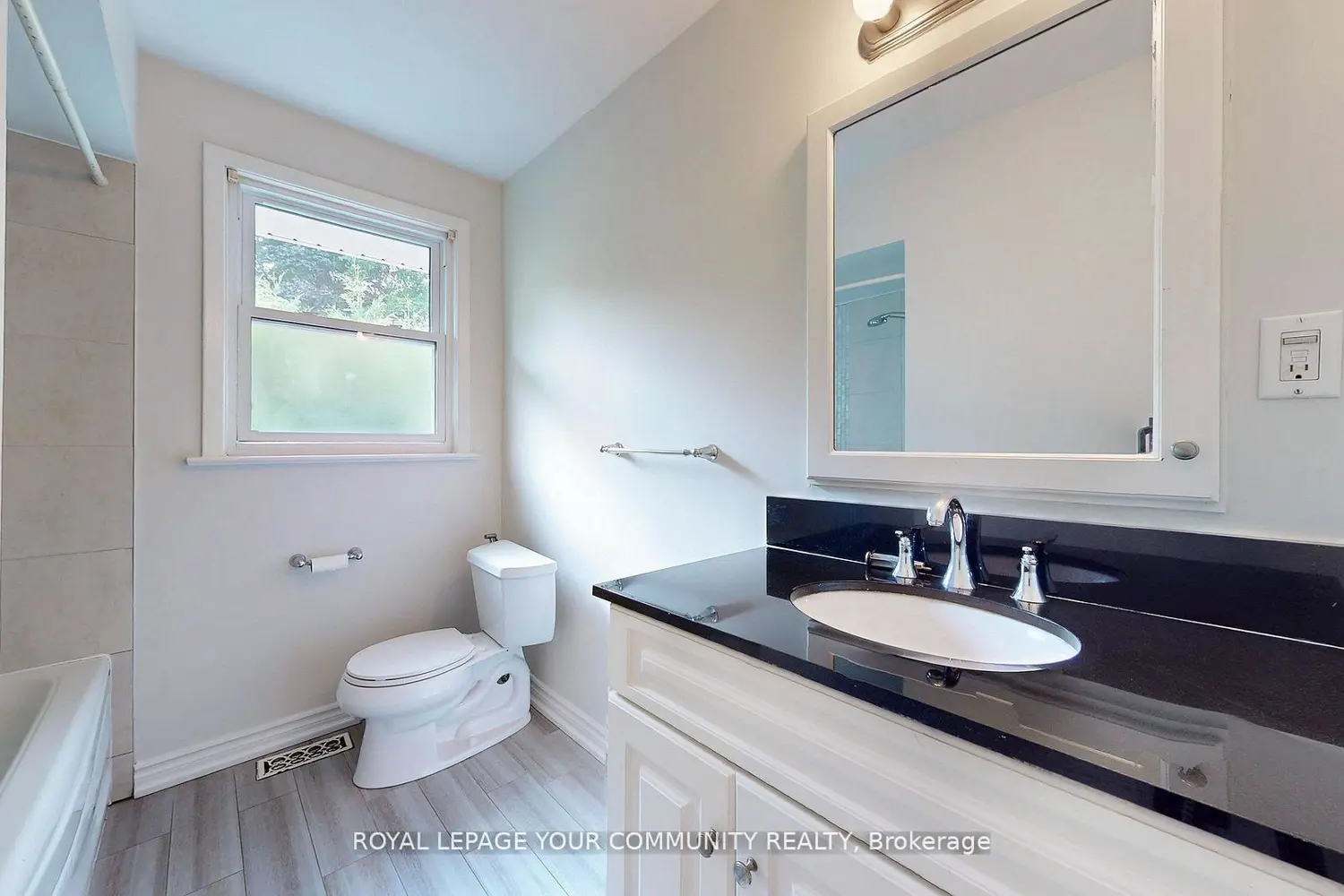 Additional image 12 of 39 Silverview Drive