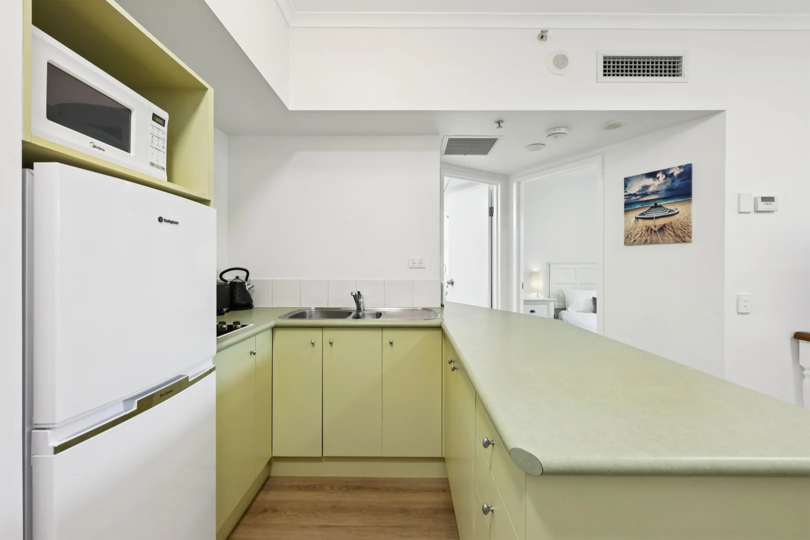 Additional image 9 of 206/46-52 Pacific Street, Main Beach QLD 4217