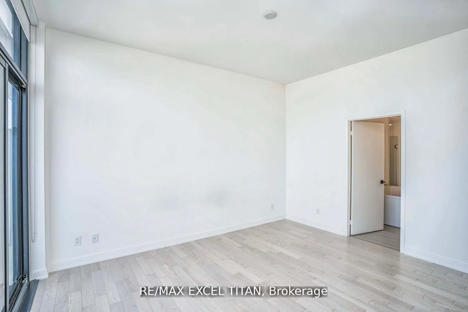 Additional image 10 of 20 Lombard Street 4506