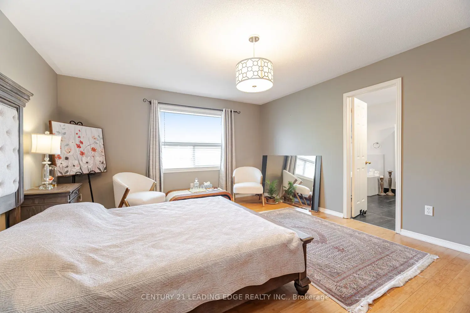 Additional image 11 of 344 Marble Place