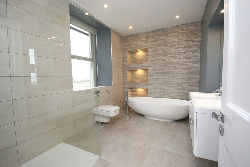 Additional image 22 of 6 bed detached house to rentLauriston Farm Road, Edinburgh EH4
