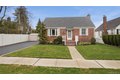 358 Kensington Rd S, Garden City South, NY, 11530