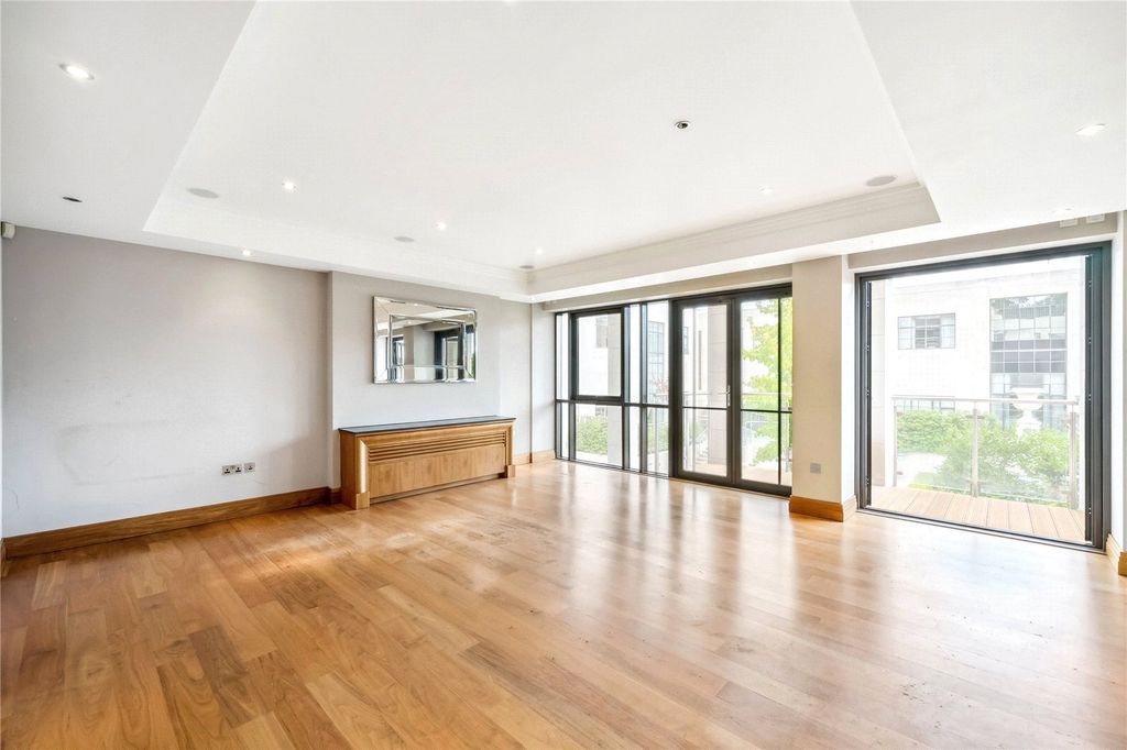 Additional image 5 of 3 bed flat to rentCharters Road, Ascot, Berkshire SL5