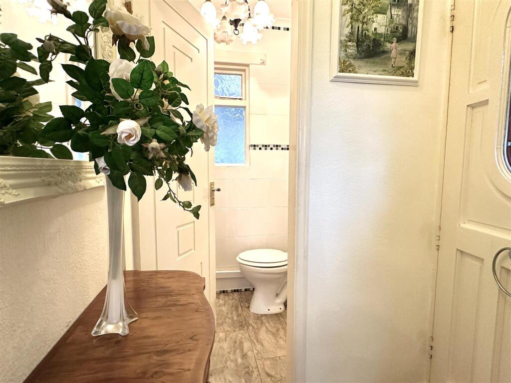 Additional image 17 of Seggs Lane, Alcester