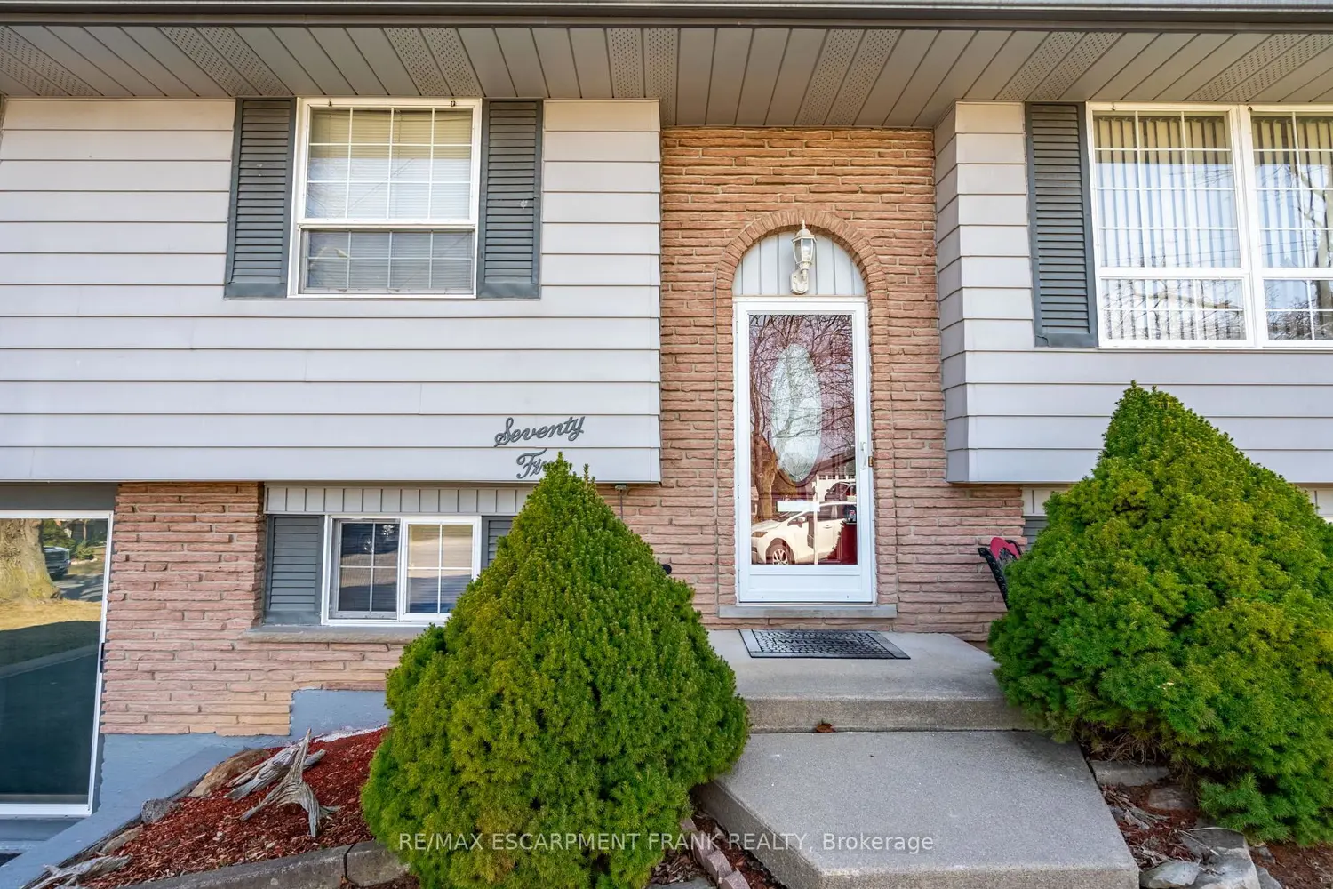 Additional image 3 of 75 Hanover Place