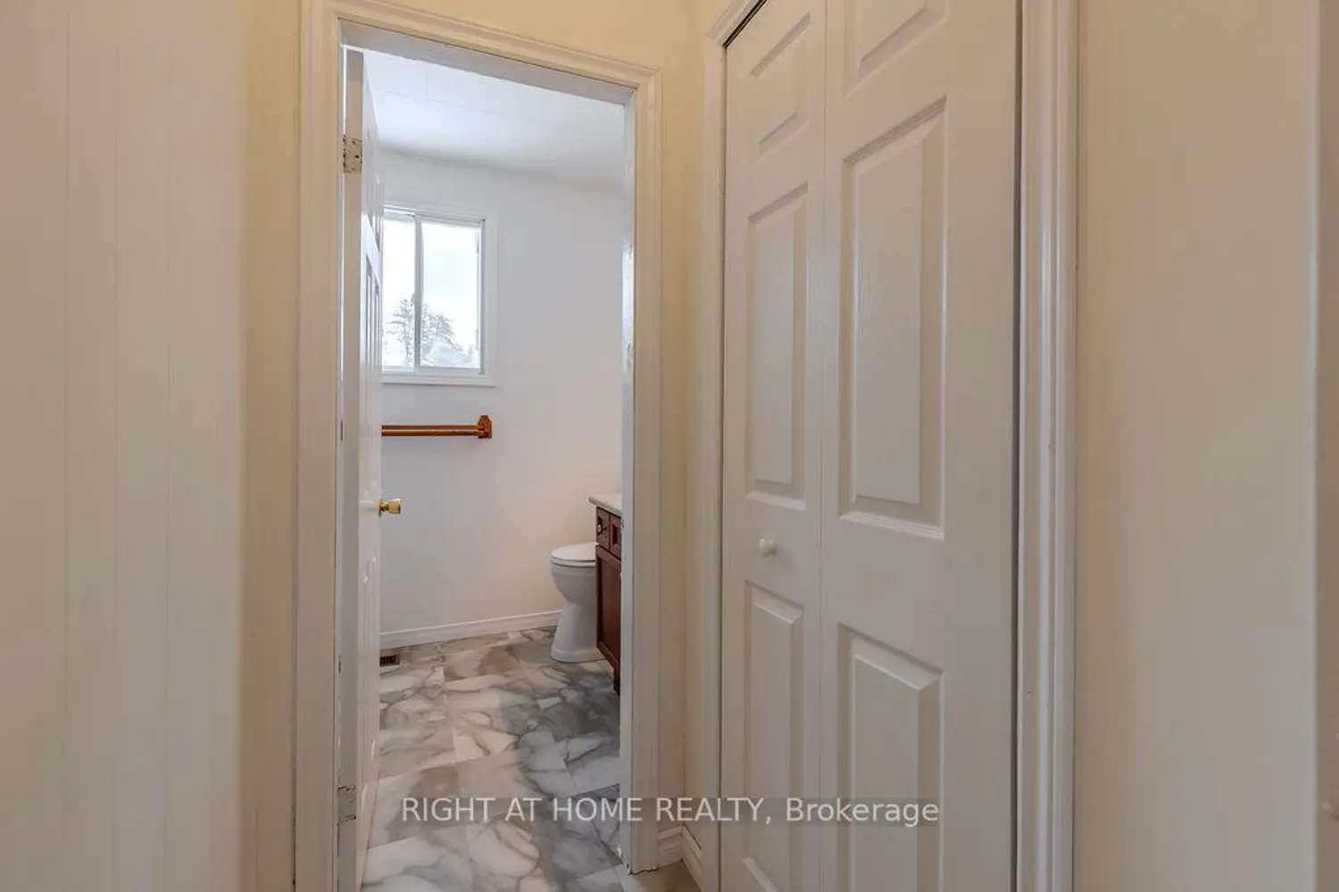 Additional image 17 of 28 Jackpine Street