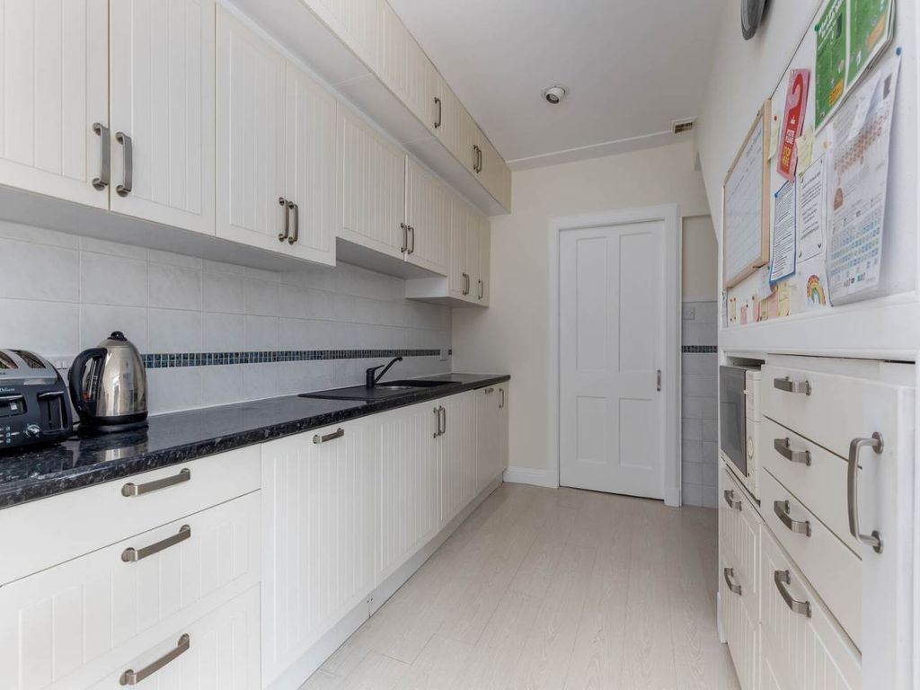 Additional image 7 of 4 bed detached house to rentOrchard Drive, Craigleith, Edinburgh EH4