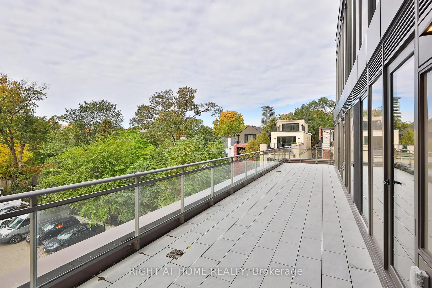 Additional image 15 of 10 Prince Arthur Avenue 302