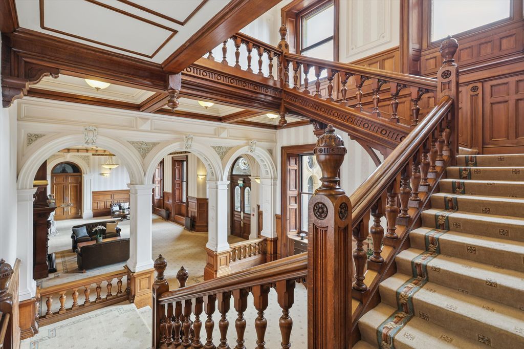 Additional image 19 of 3 bed flat to rentThe Mansion, Cobham Park, Cobham, Surrey KT11