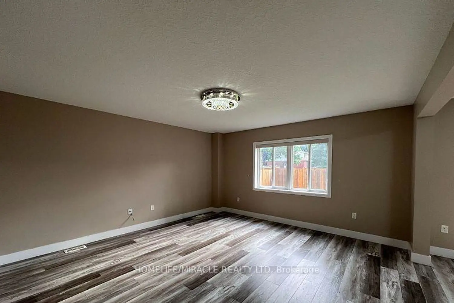 Additional image 9 of 151 Agnes Street