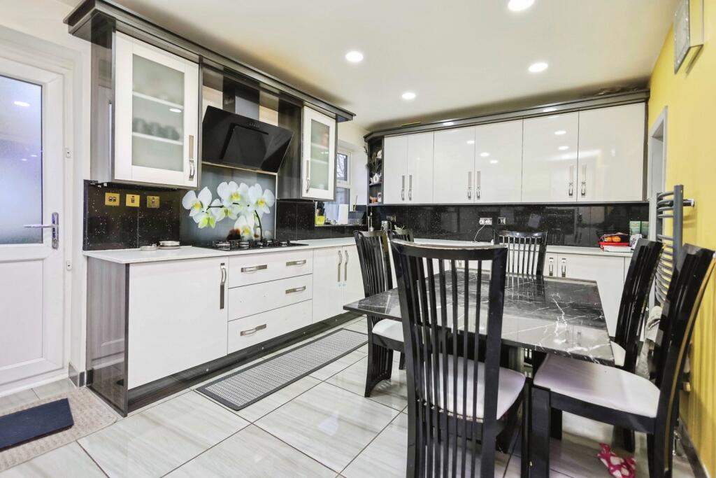 Additional image 4 of Rodlington Avenue, BIRMINGHAM, West Midlands, B44